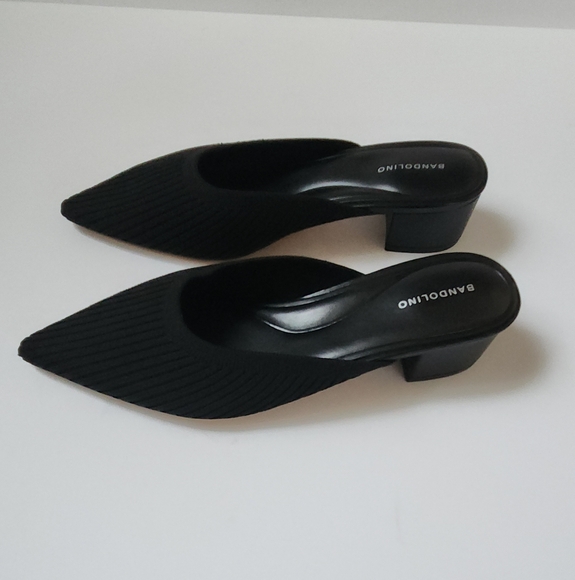 🔥SOLD🔥 Bandolino Ribbed Knit Mules - Picture 4 of 10